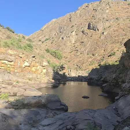Villa Arribes Del Duero Balneario, Rural Y Camino De Hierro *